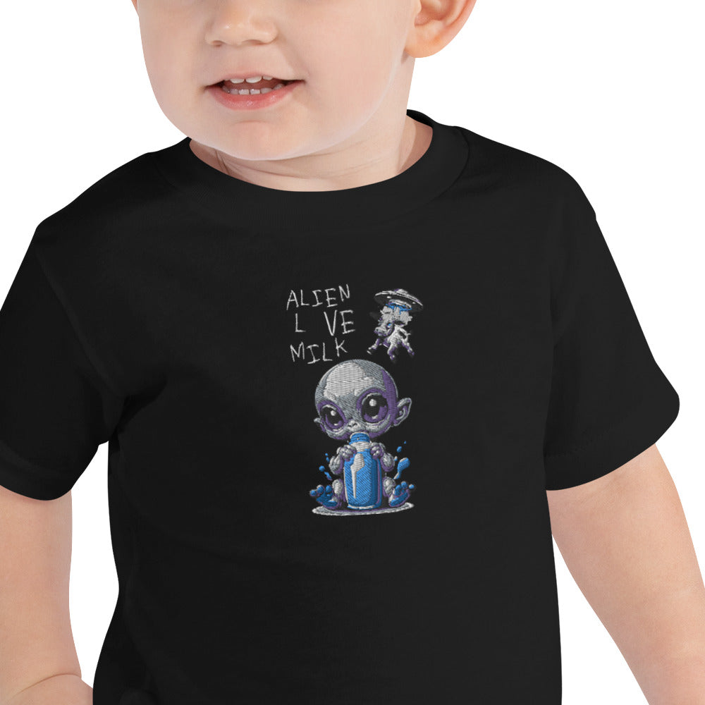 Kurzarm-T-Shirt für Kinder 2–5 Jahre „Aliens lieben Milch, bestickt in der Mitte der Brust“