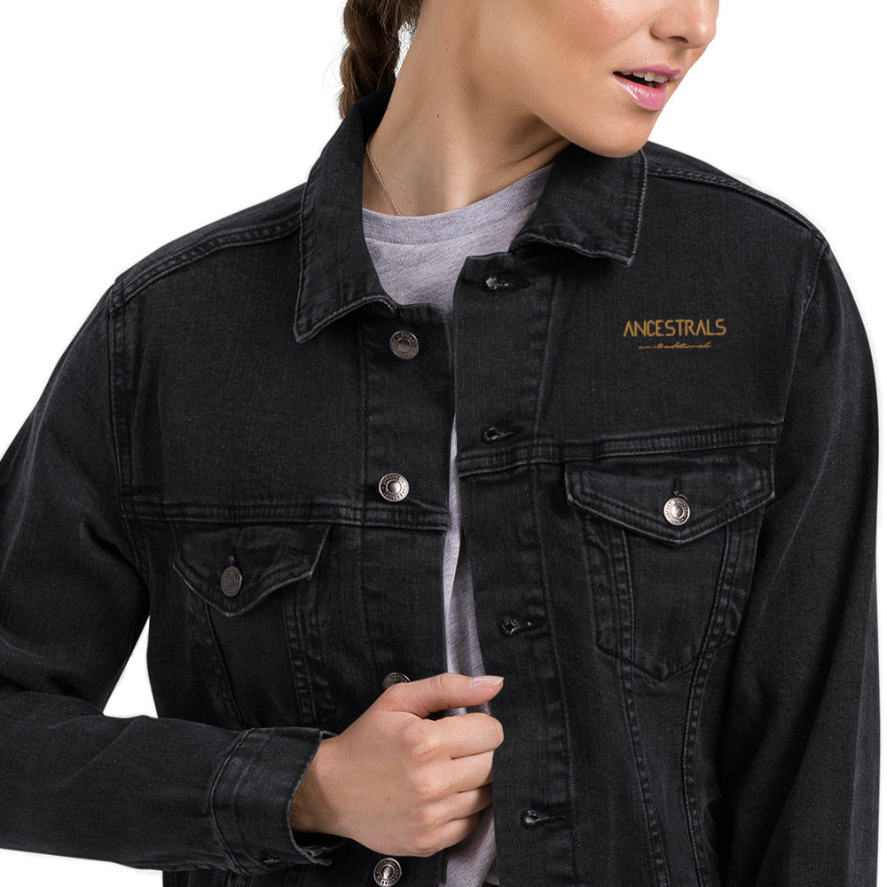 Chaqueta denim unisex "Ancestrals, texto oro viejo"